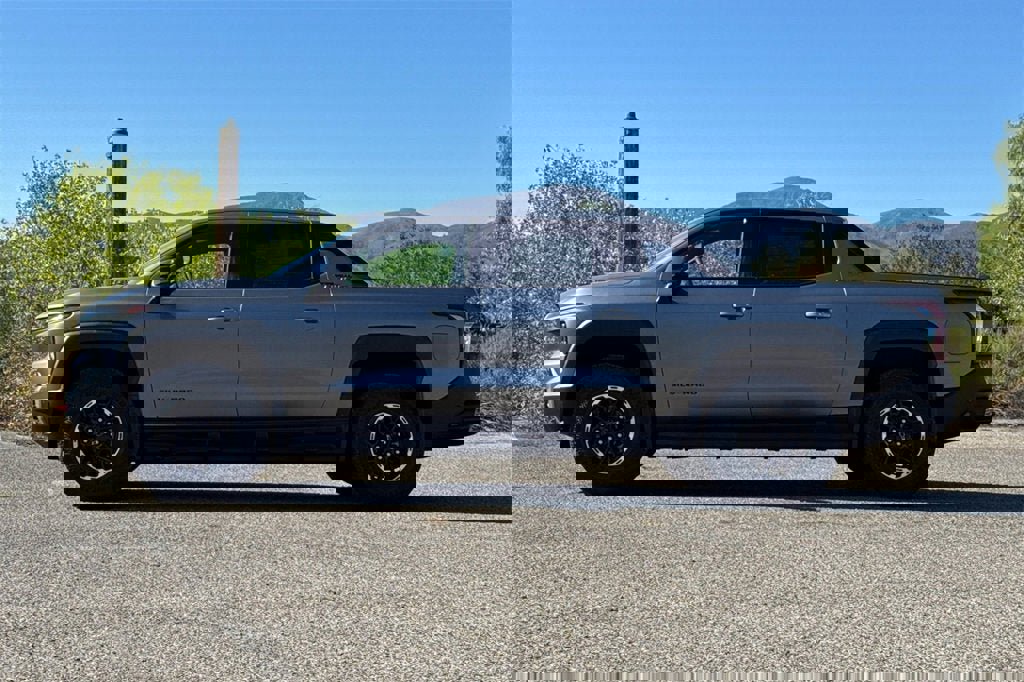 New 2026 Chevrolet Silverado EV Trail Boss image 7