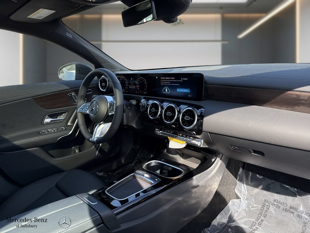 New 2026 Mercedes-Benz CLA 250 4MATIC image 9