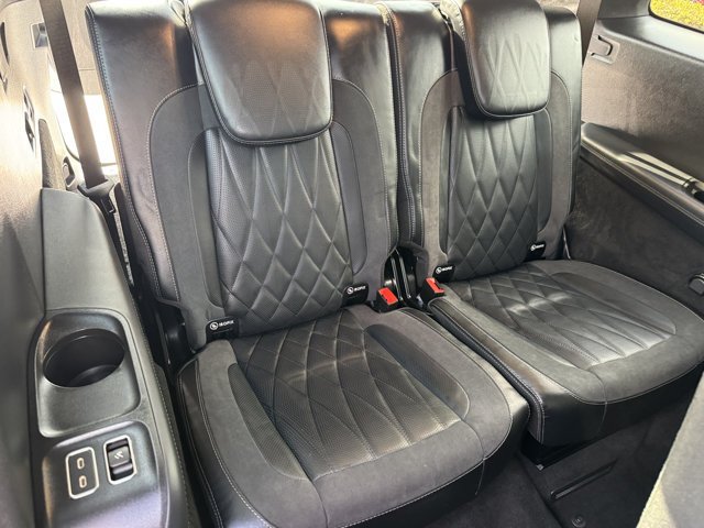 New 2026 Mercedes-Benz GLS 63 AMG 4MATIC image 6