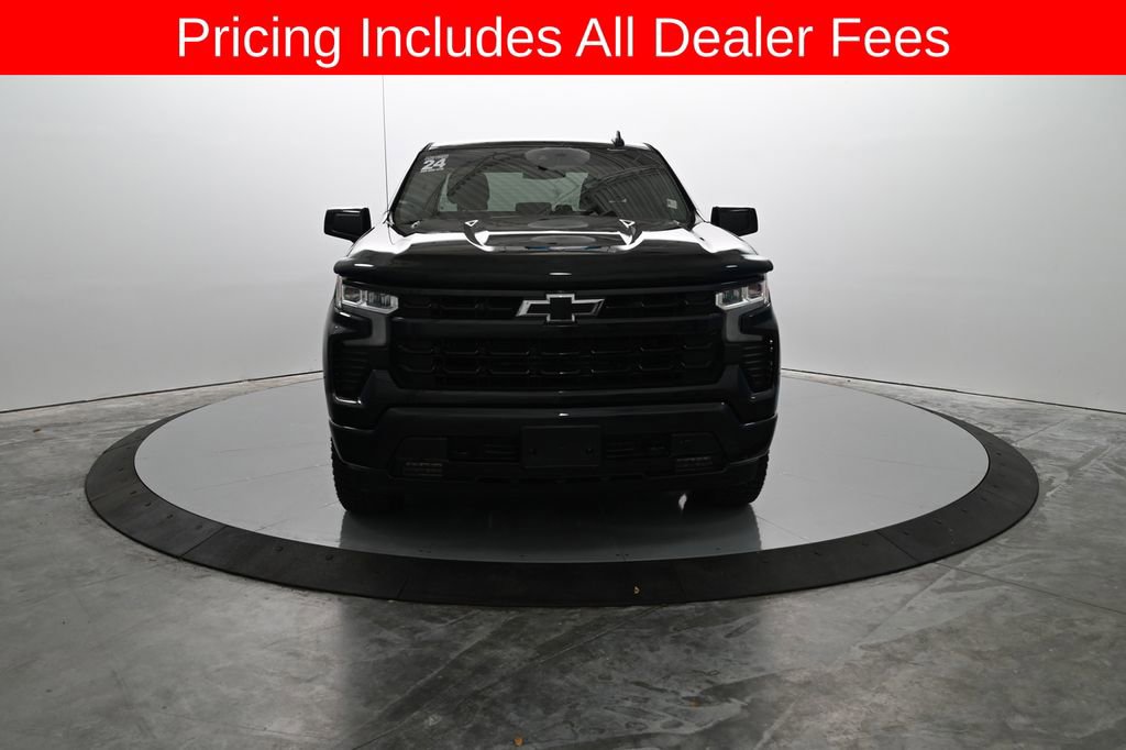 Used 2024 Chevrolet Silverado 1500 RST AWD/4WD image 3