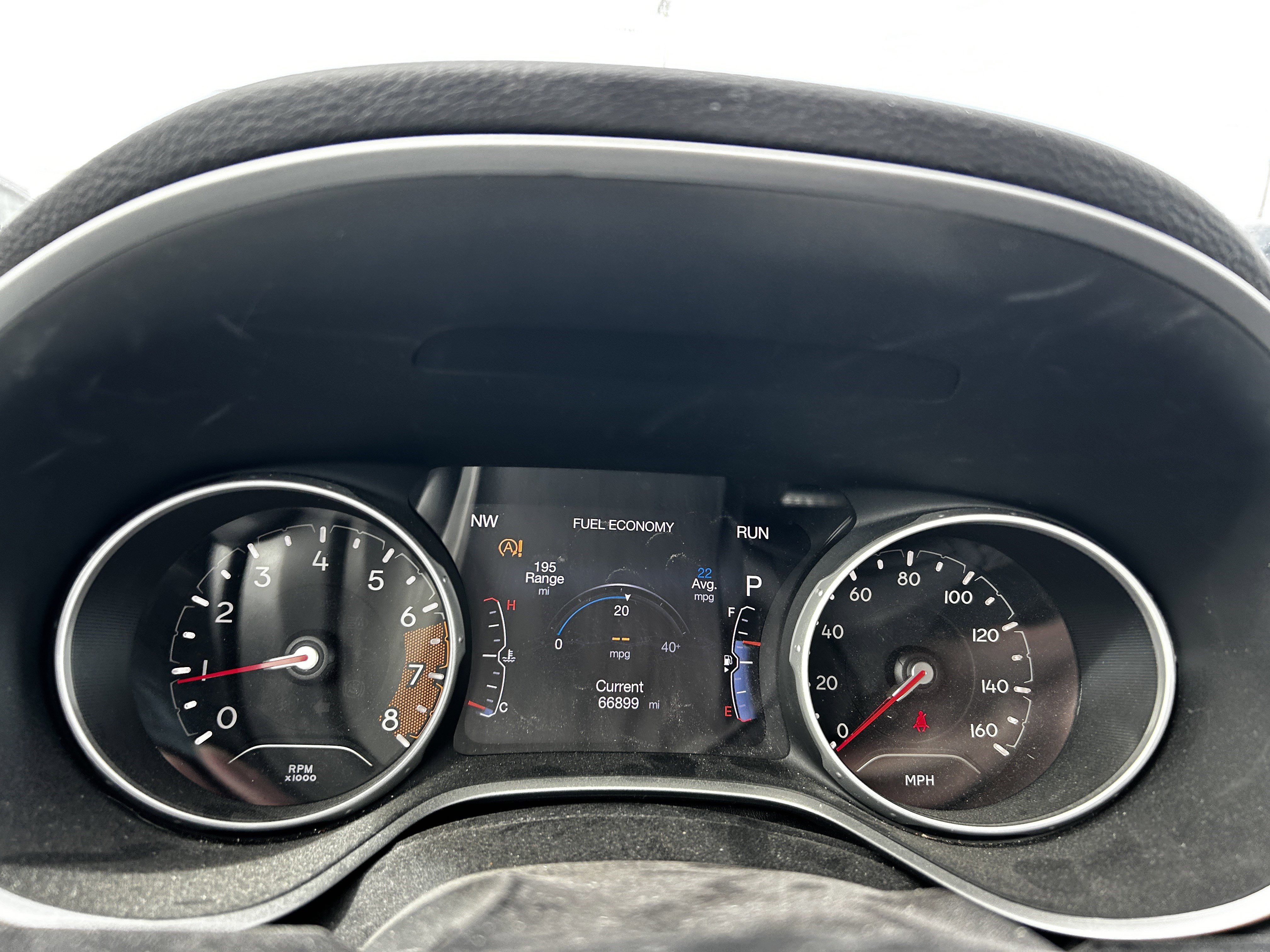 Used 2018 Jeep Compass Latitude w/ Popular Equipment Group image 16