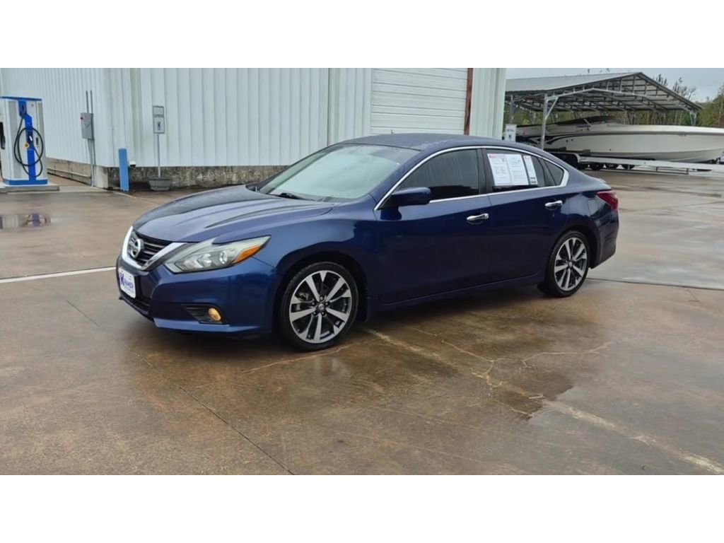 Used 2017 Nissan Altima 2.5 SR image 4