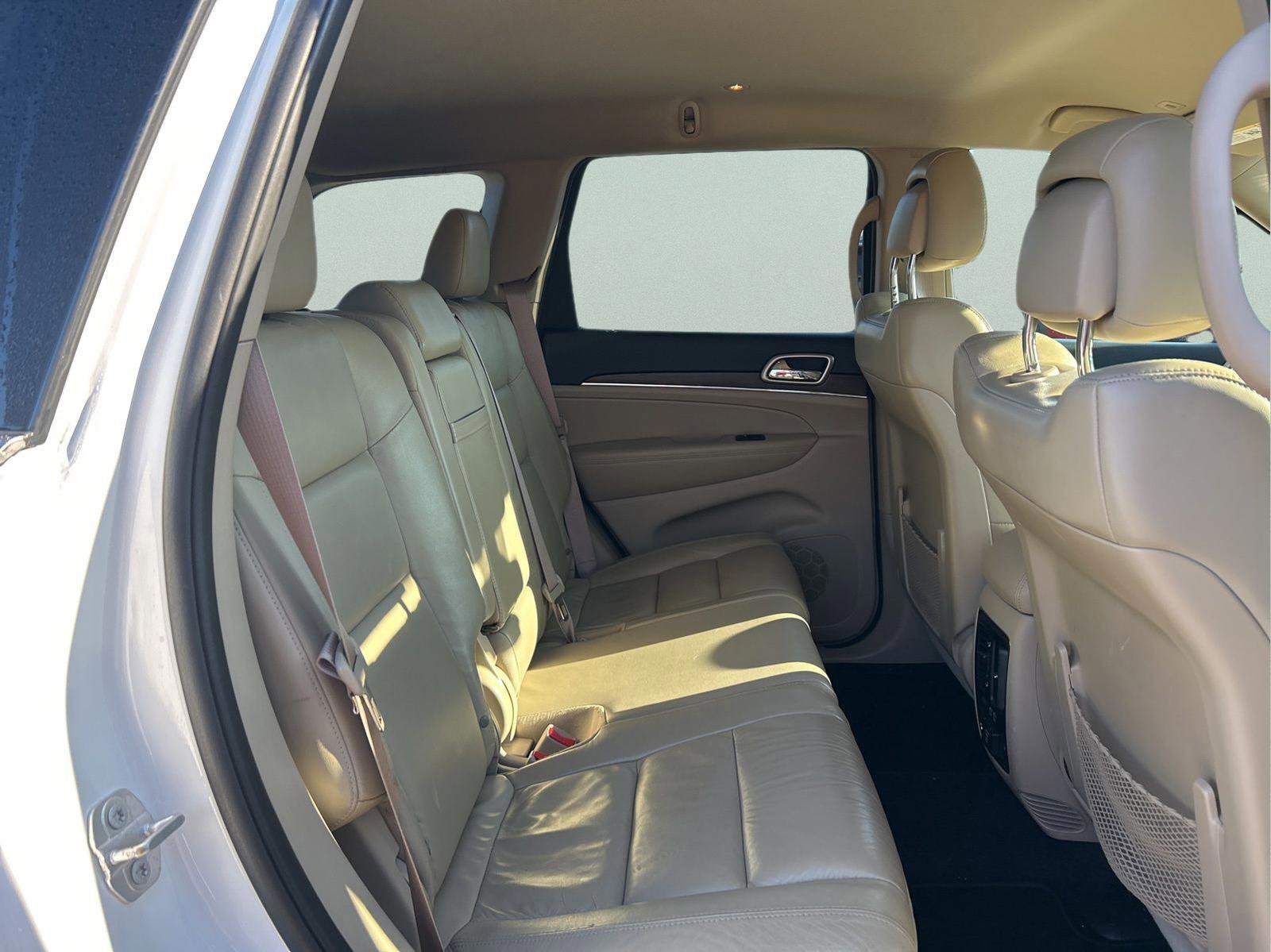 Certified 2017 Jeep Grand Cherokee Limited image 29