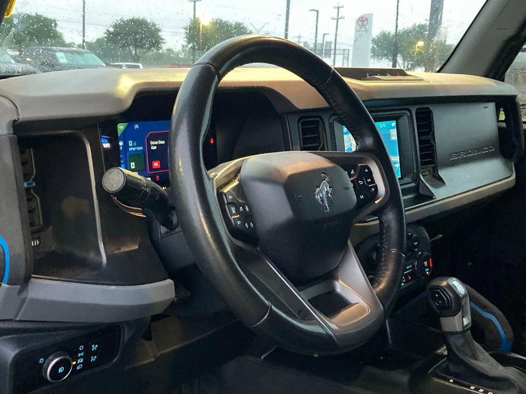Used 2023 Ford Bronco Black Diamond image 9