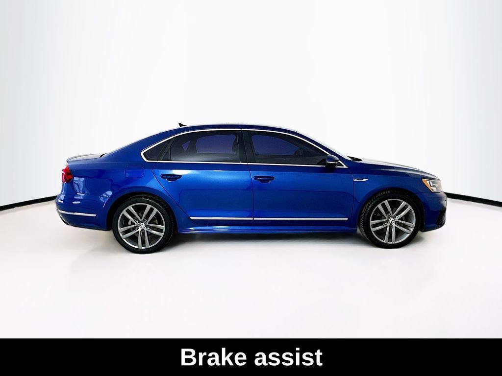 Used 2017 Volkswagen Passat 1.8T R-Line FWD image 8