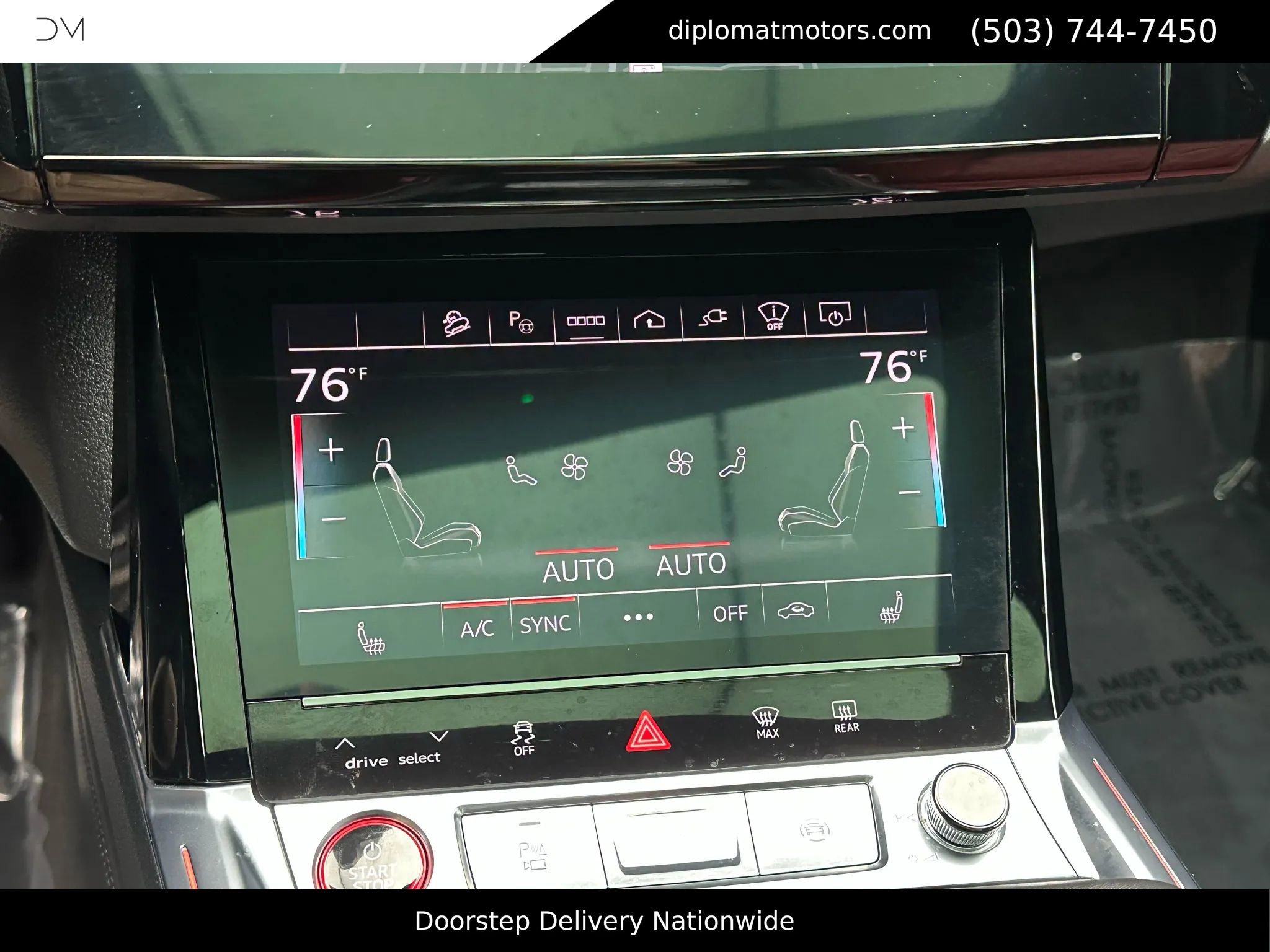 Used 2024 Audi Q8 e-tron Prestige w/ Prestige Package image 26