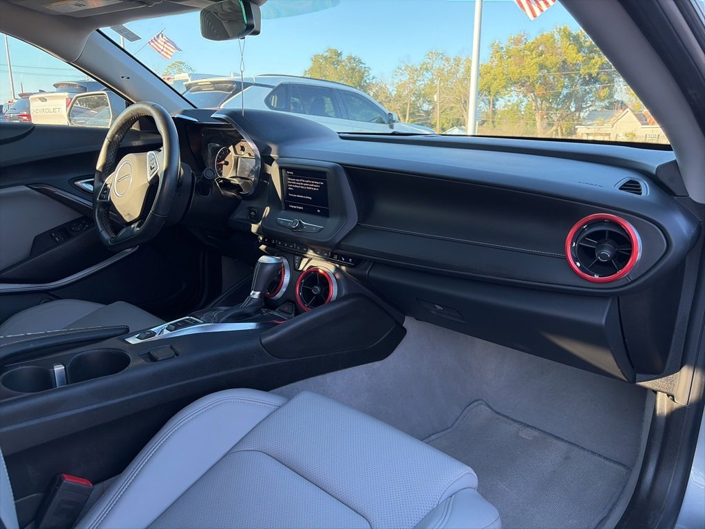 Used 2024 Chevrolet Camaro LT image 9