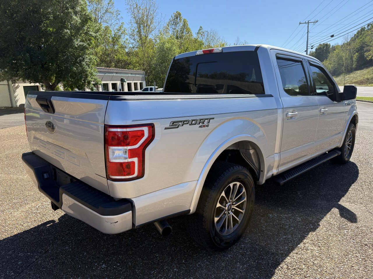 Used 2019 Ford F150 XLT w/ Equipment Group 302A Luxury image 5