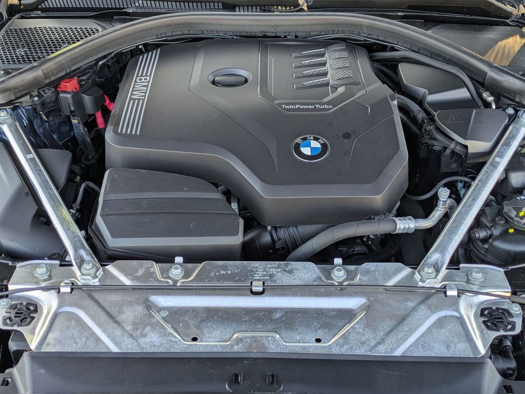 Used 2024 BMW 430i Convertible image 9