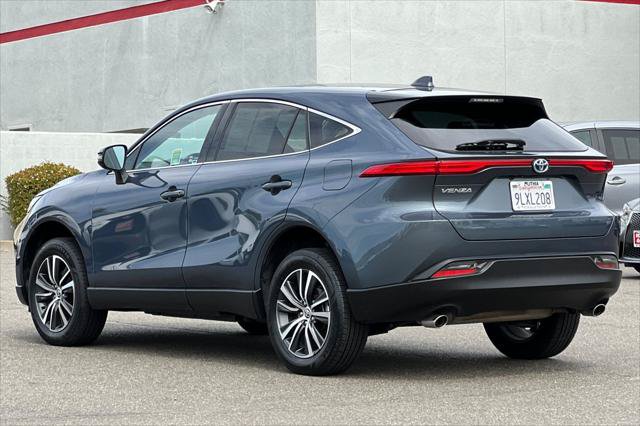 Certified 2024 Toyota Venza LE AWD/4WD image 7