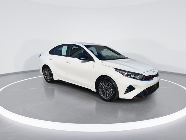 Used 2024 Kia Forte GT-Line image 2