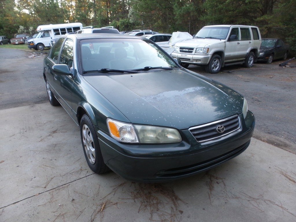 Used 2001 Toyota Camry CE FWD image 6