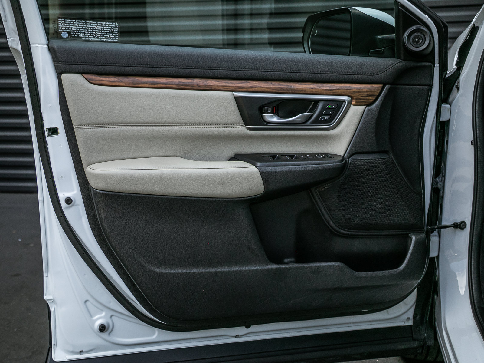 Used 2021 Honda CR-V Touring image 11