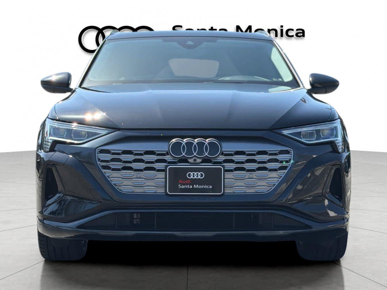 Used 2024 Audi Q8 e-tron Premium AWD/4WD image 10
