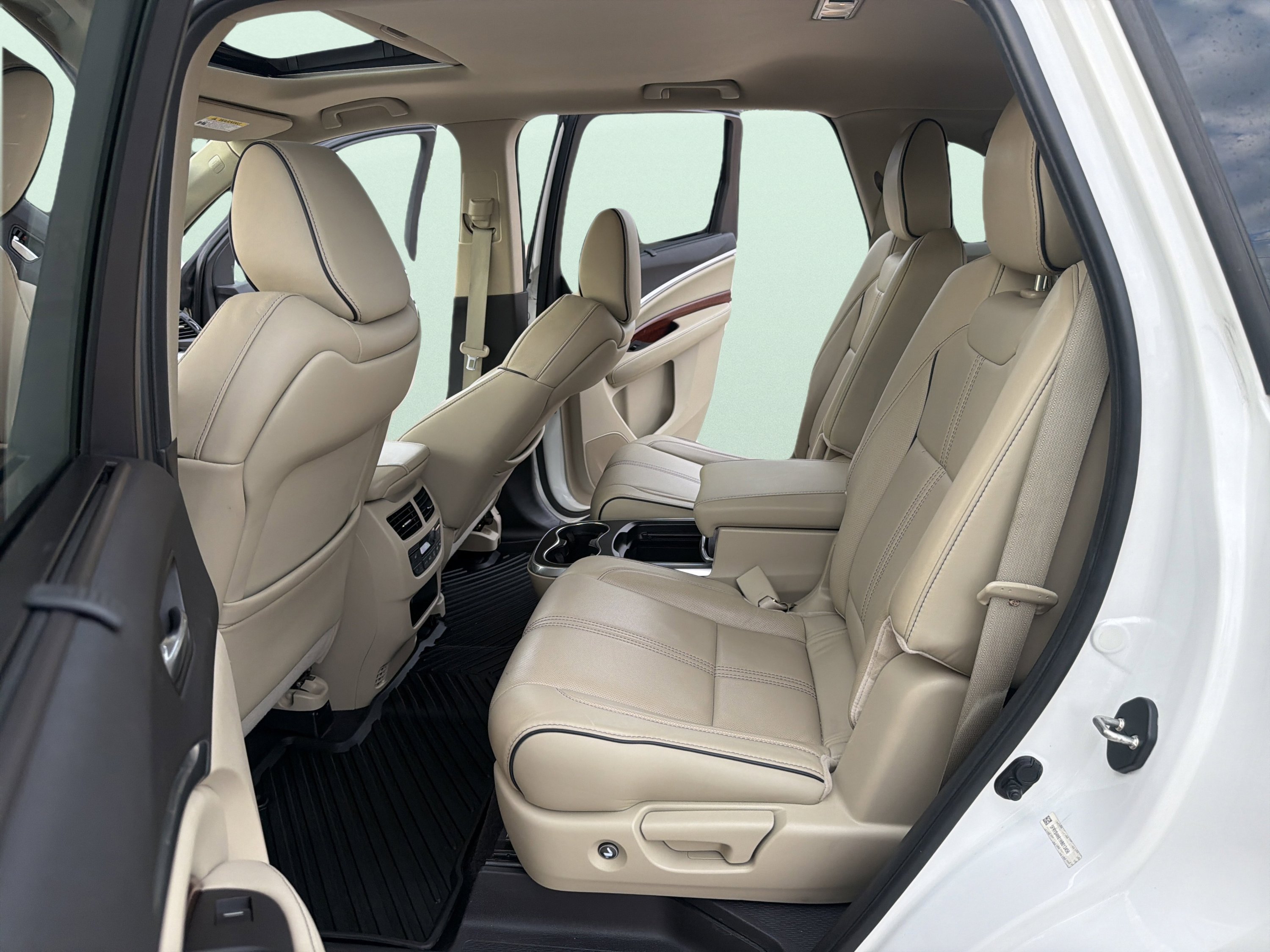 Used 2017 Acura MDX SH-AWD w/ Advance Package image 23