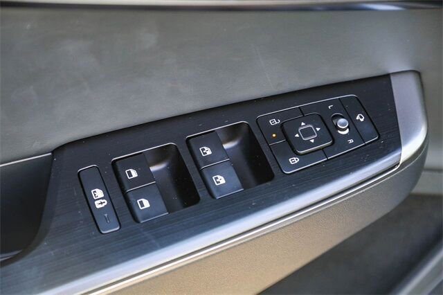 New 2025 Kia EV6 Wind image 19