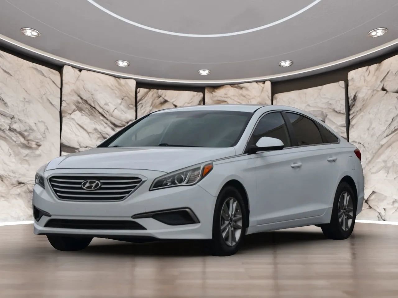 Used 2016 Hyundai Sonata SE w/ Cargo Package image 1