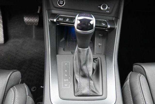 Used 2023 Audi Q3 2.0T Premium Plus w/ Premium Plus Package AWD/4WD image 28