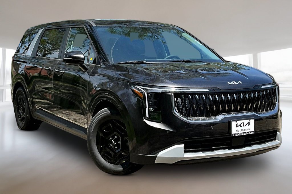 New 2026 Kia Carnival FWD image 2