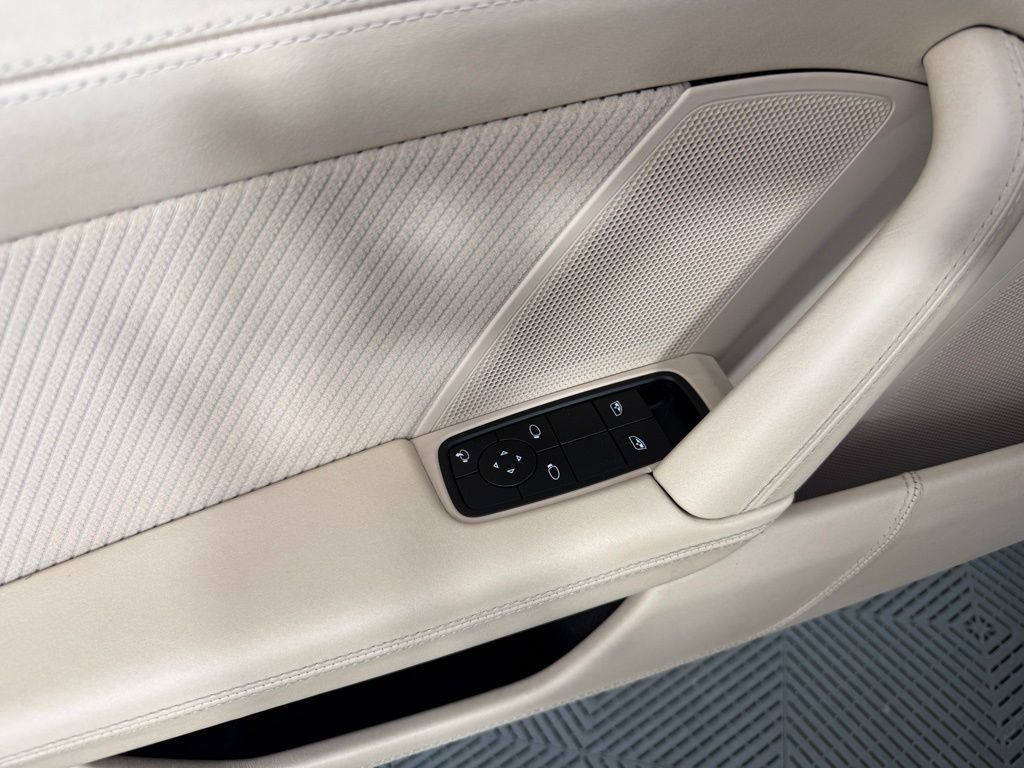 Certified 2023 Porsche 911 Targa 4S AWD/4WD image 19