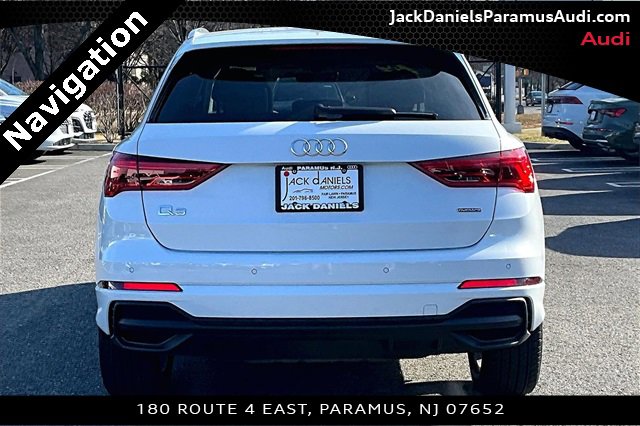 Used 2024 Audi Q3 2.0T Premium Plus image 4