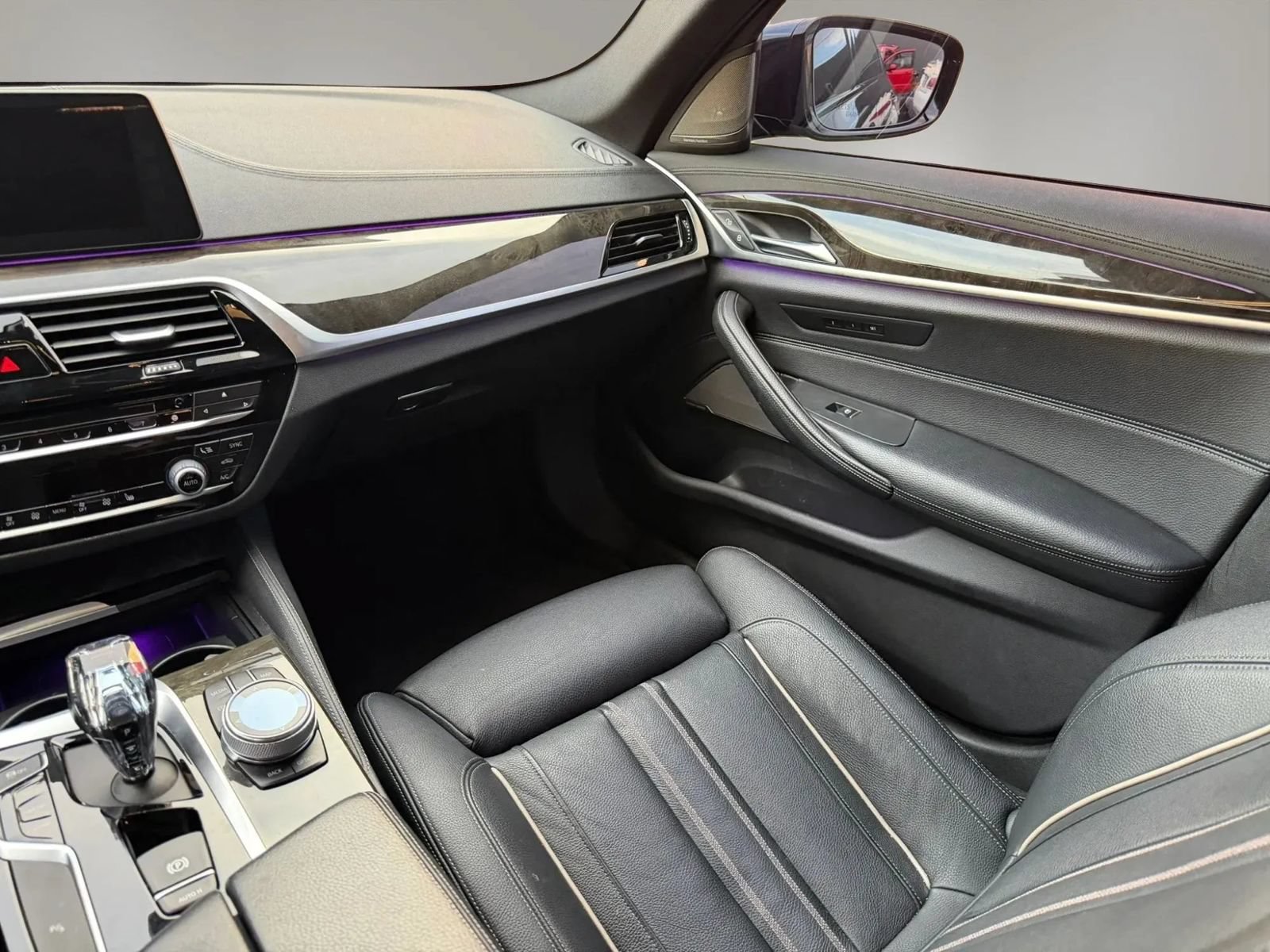 Used 2017 BMW 540i RWD image 24