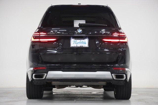 Used 2024 BMW X7 xDrive40i AWD/4WD image 16