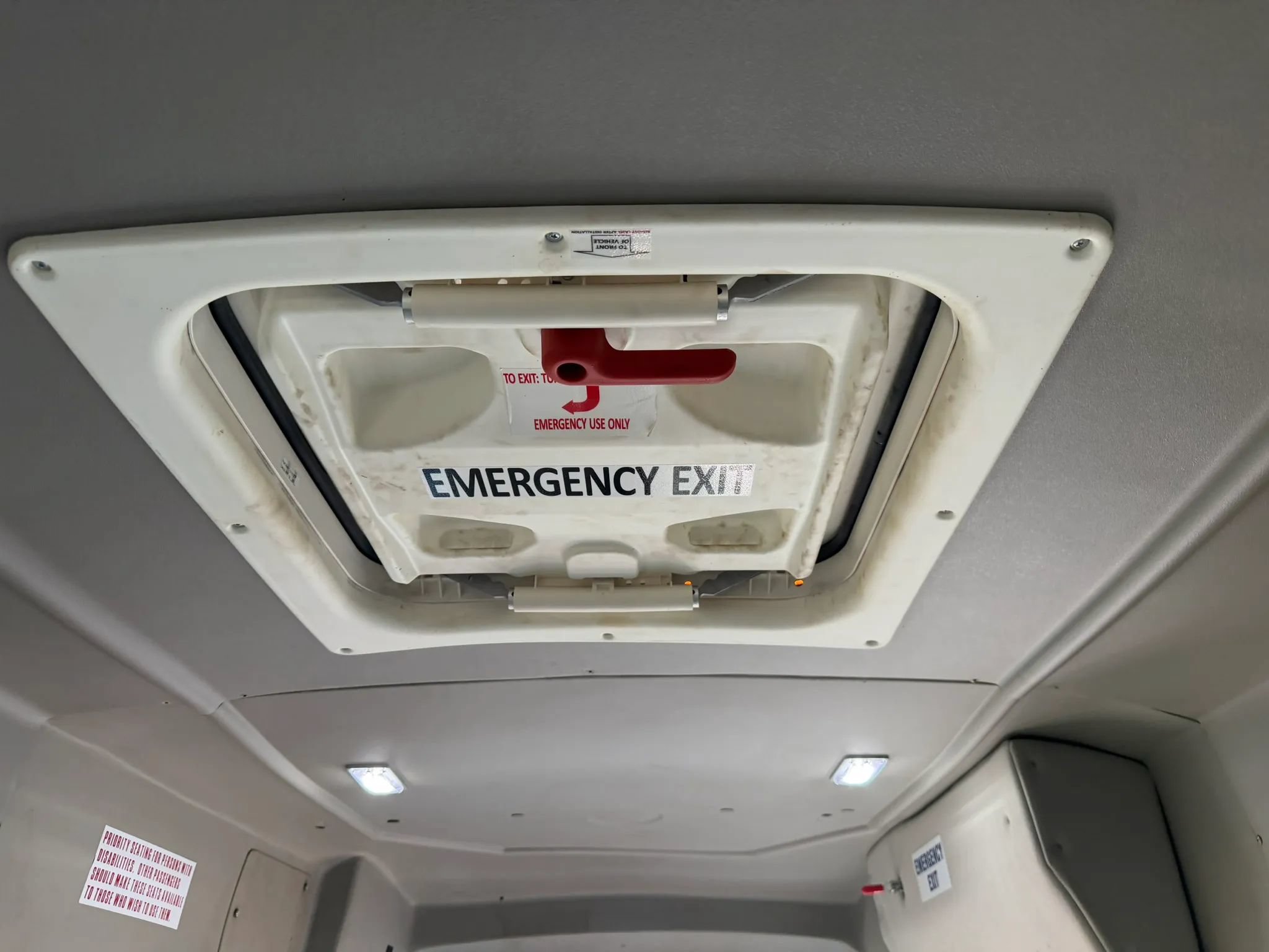 Used 2018 Ford Transit 350 148 High Roof Extended RWD image 24