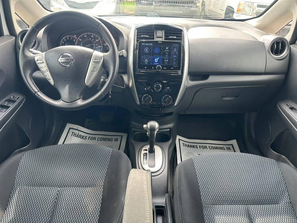 Used 2015 Nissan Versa Note SV FWD image 16