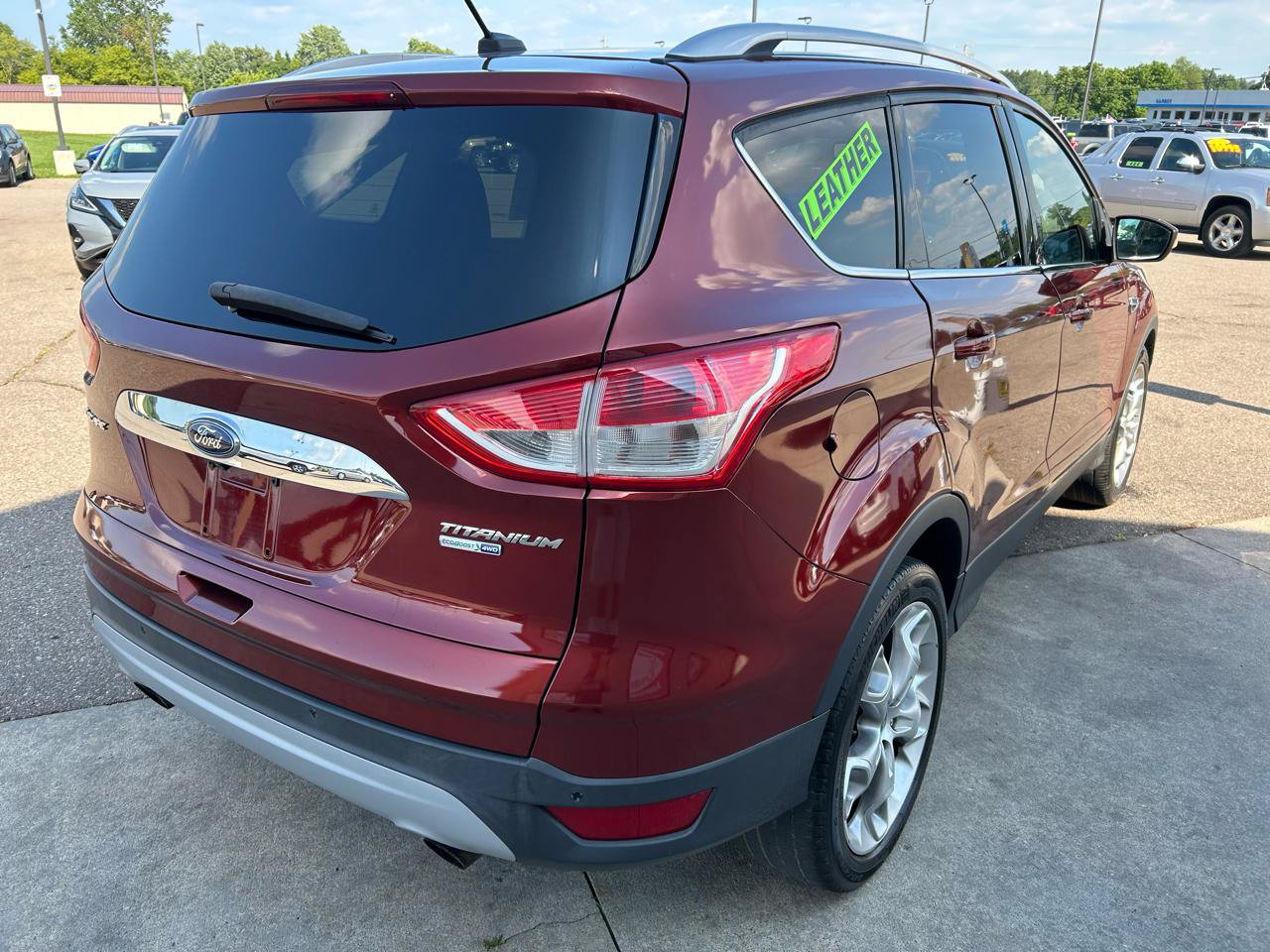 Used 2014 Ford Escape Titanium w/ Equipment Group 401A AWD/4WD image 5