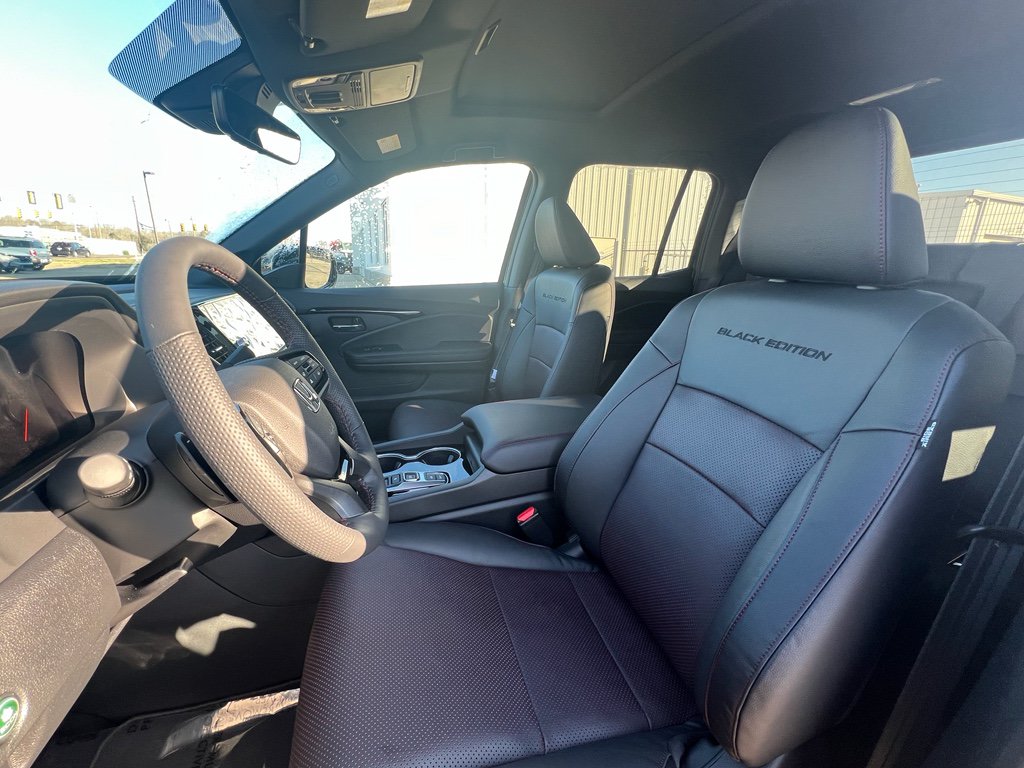 New 2026 Honda Ridgeline Black Edition image 14