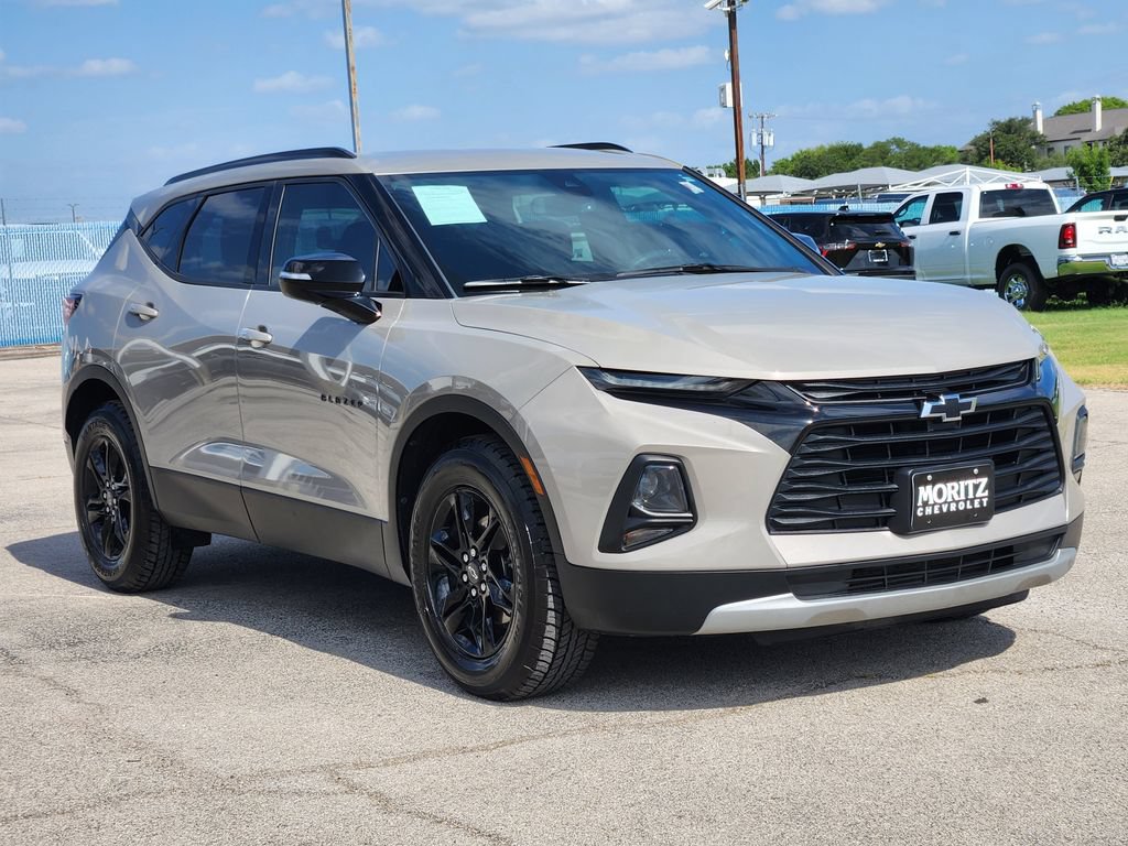 Used 2021 Chevrolet Blazer LT FWD image 3