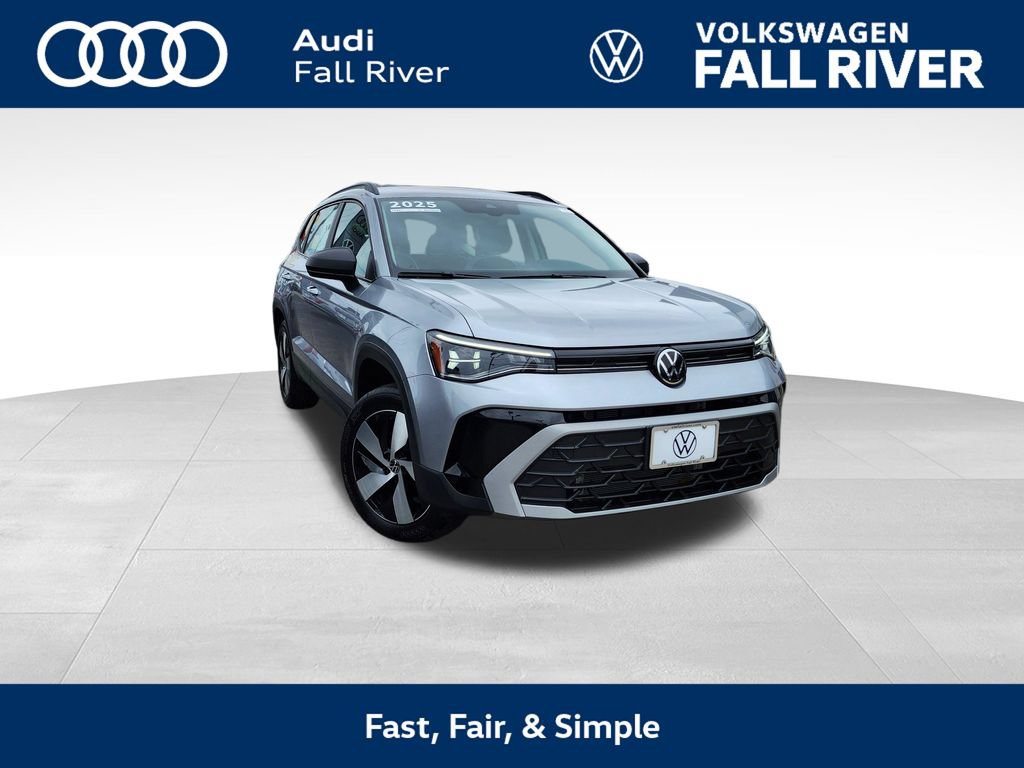 Certified 2025 Volkswagen Taos S AWD/4WD image 1