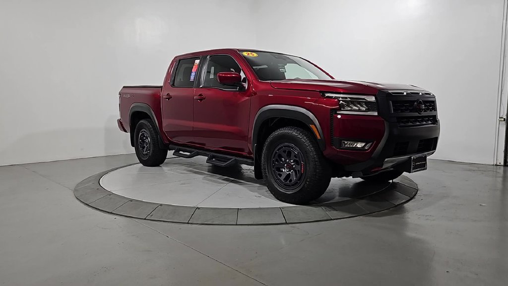 Certified 2025 Nissan Frontier PRO-4X w/ Pro Convenience Package AWD/4WD image 9