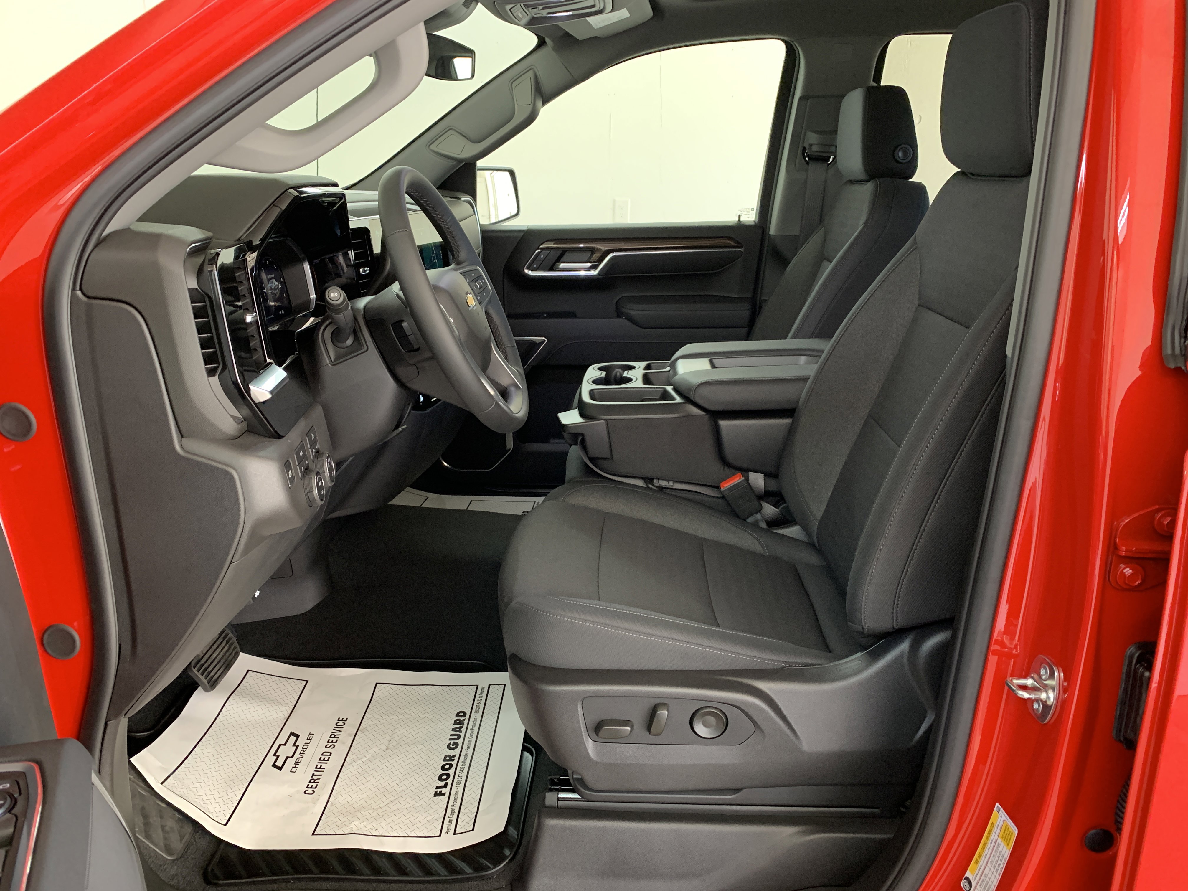 New 2026 Chevrolet Silverado 1500 LT image 13