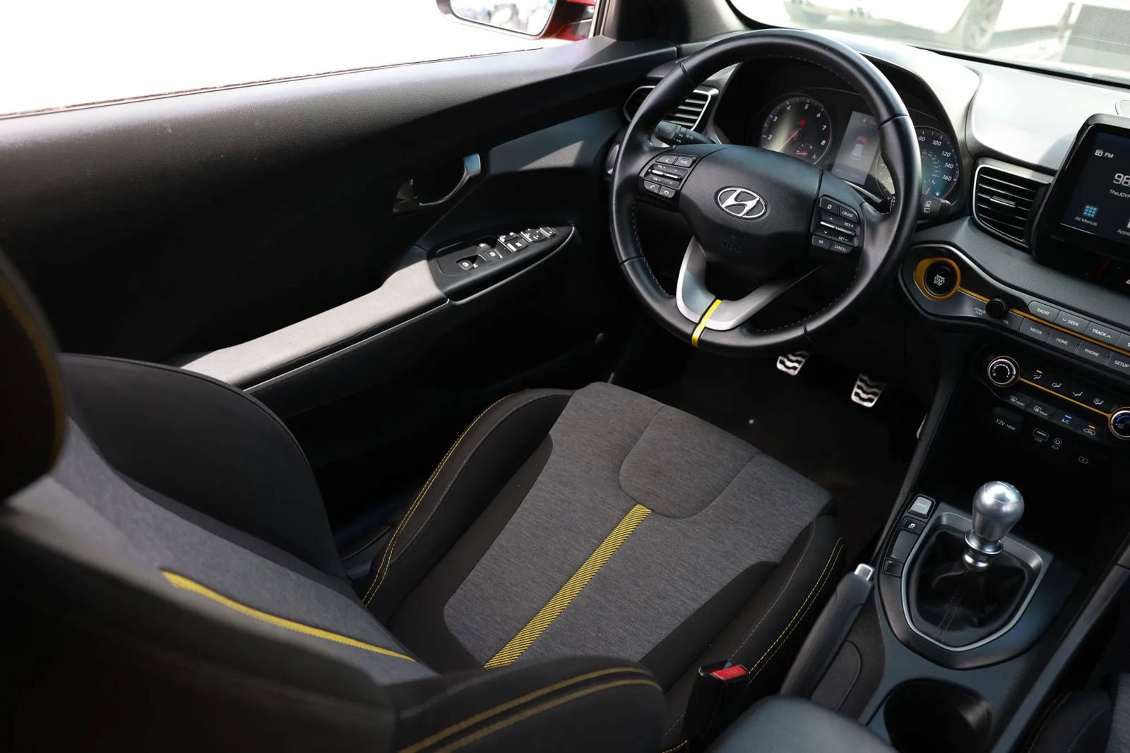 Used 2020 Hyundai Veloster Turbo R-Spec FWD image 12