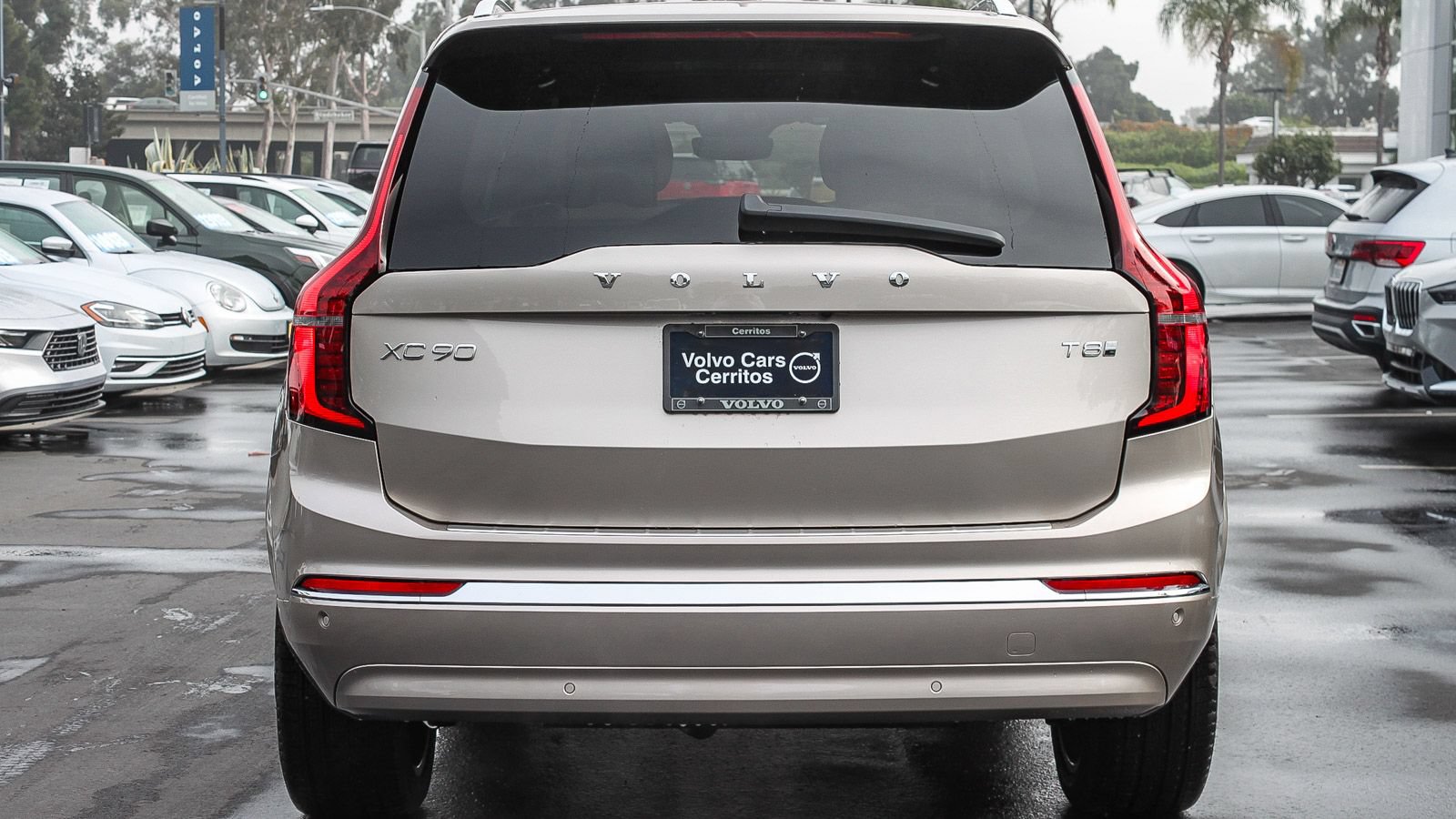 New 2026 Volvo XC90 T8 Plus w/ Protection Package Premier AWD/4WD image 7