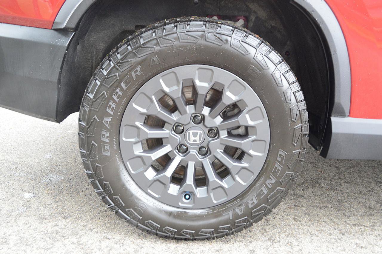 Used 2026 Honda Passport TrailSport image 11