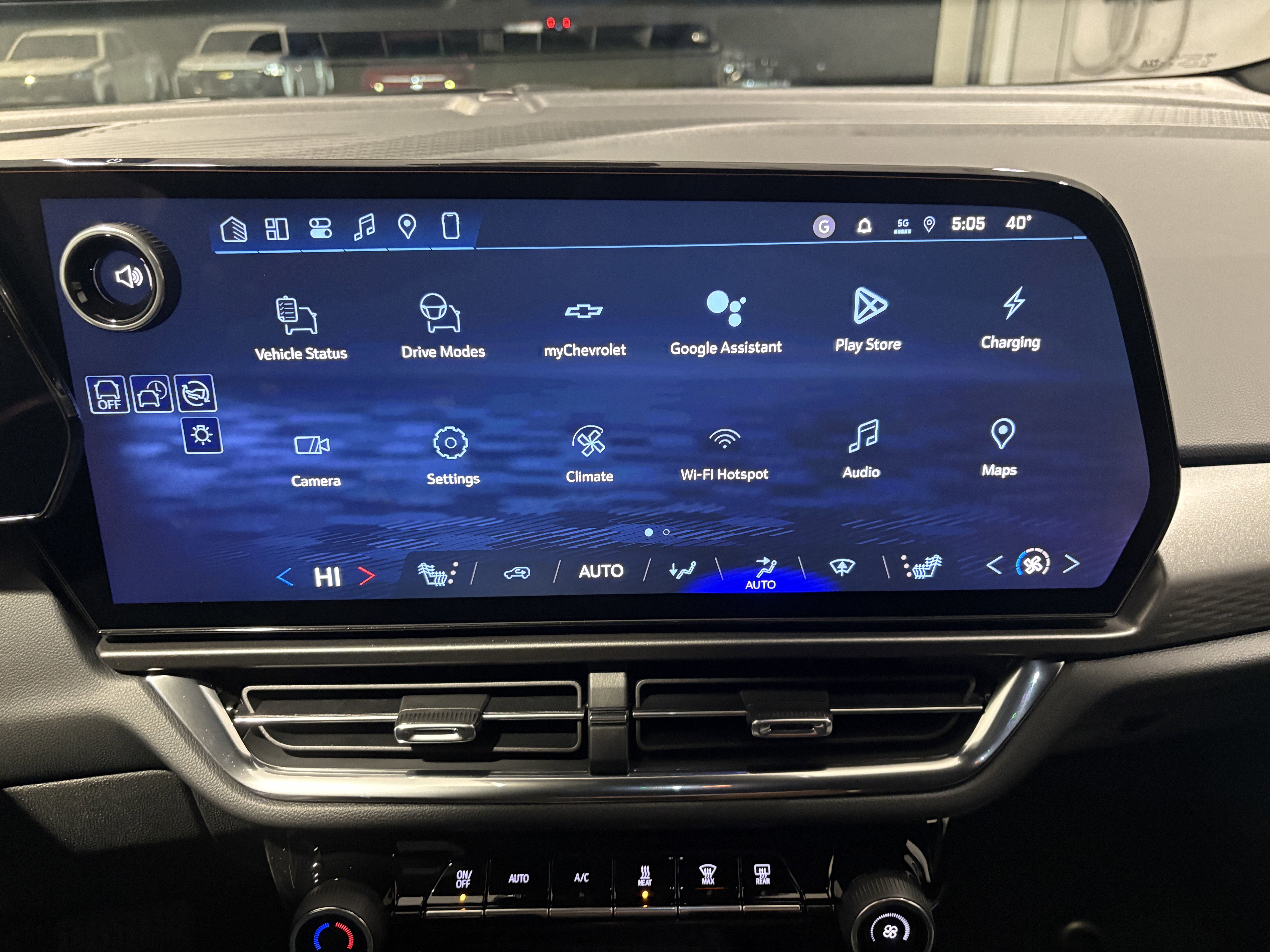 New 2026 Chevrolet Equinox EV LT image 15