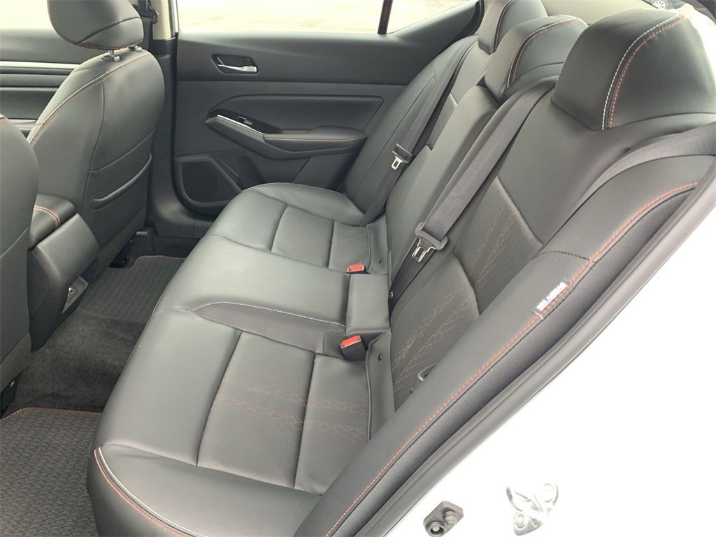 Used 2024 Nissan Altima 2.5 SR w/ SR Premium Package image 24