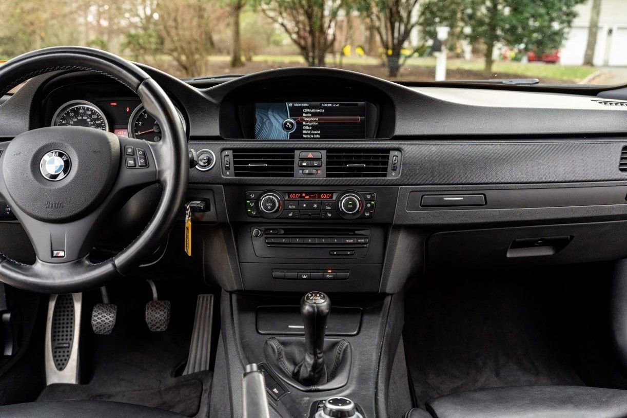 Used 2011 BMW M3 Sedan RWD image 6