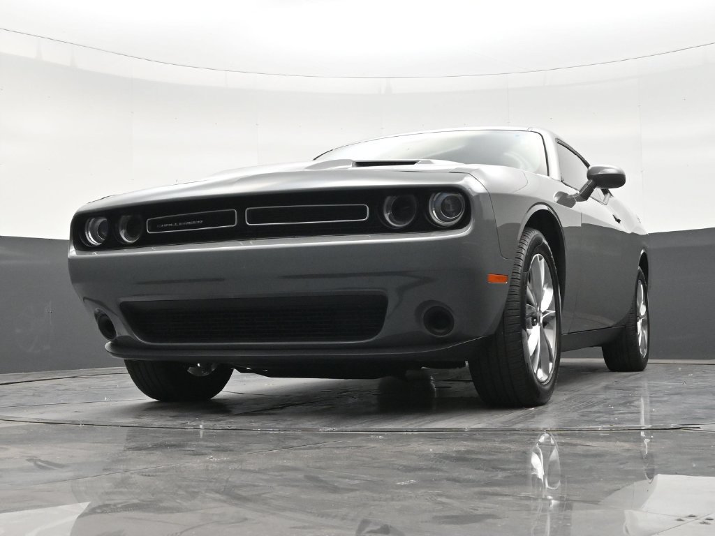 Used 2023 Dodge Challenger SXT AWD/4WD image 27