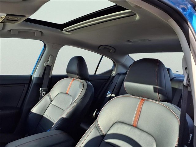 Used 2024 Nissan Sentra SR w/ SR Premium Package image 4