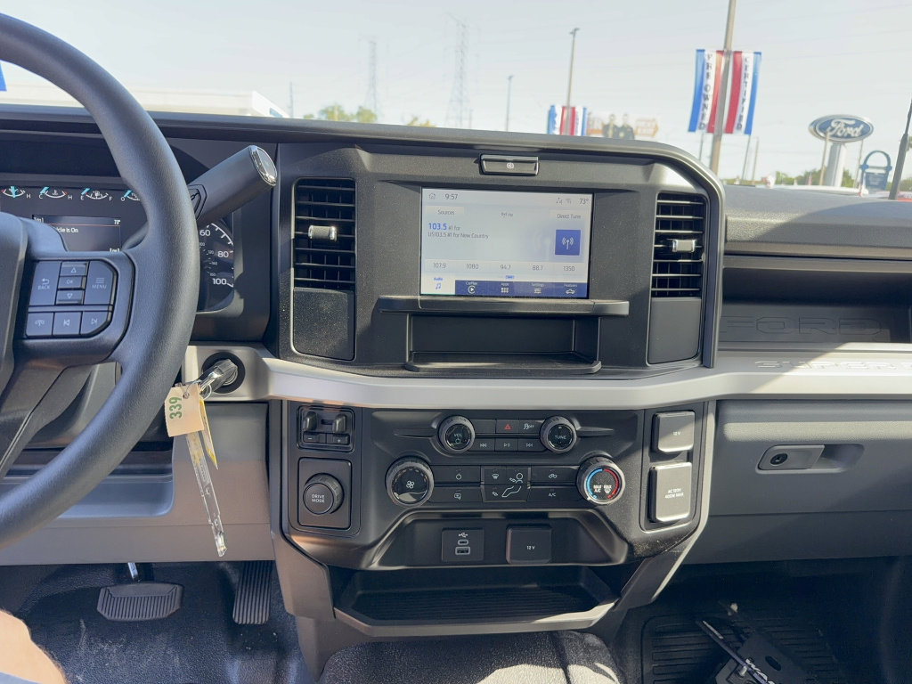 New 2026 Ford F600 2WD Regular Cab Super Duty w/ XL Chrome Package image 22