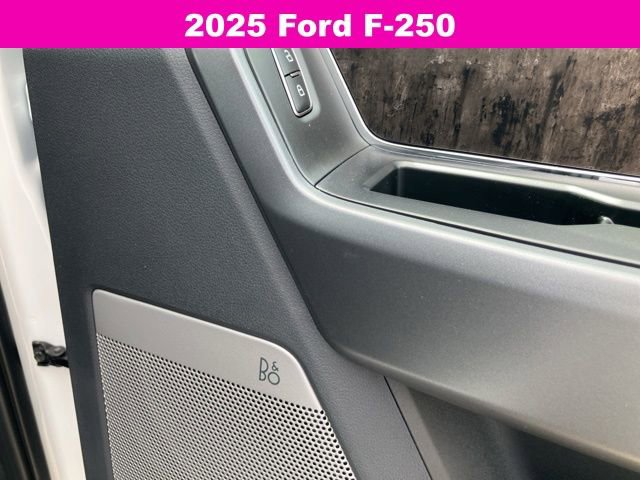 New 2025 Ford F250 Lariat w/ Lariat Ultimate Package image 17