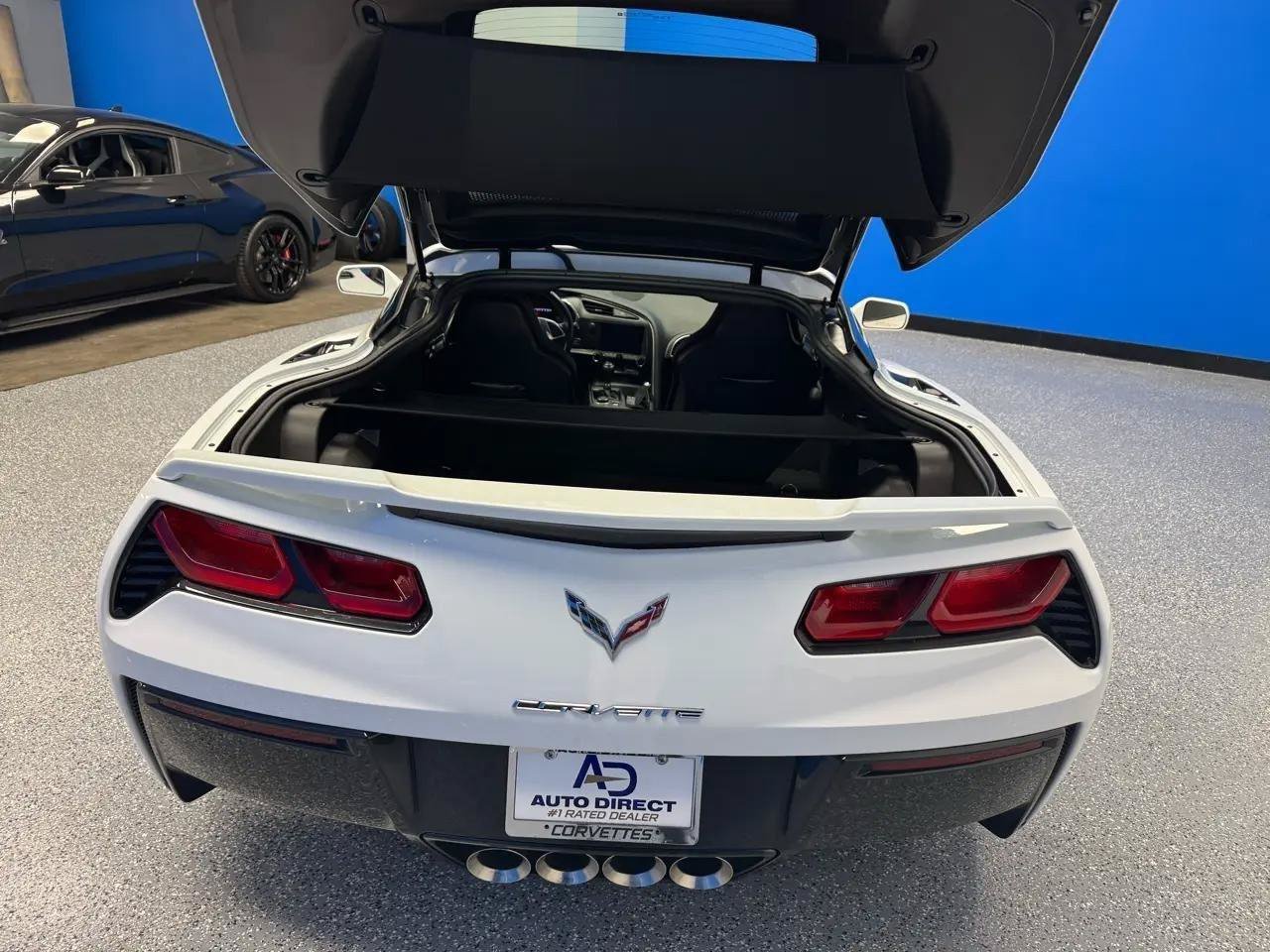 Used 2015 Chevrolet Corvette Stingray Coupe w/ 2LT Preferred Equipment Group RWD image 21
