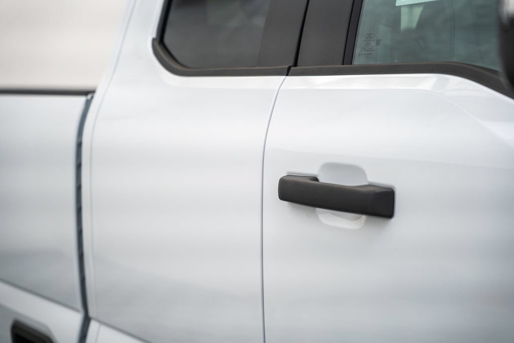 New 2026 Ford F350 XL w/ 360-Degree Camera Package AWD/4WD image 17