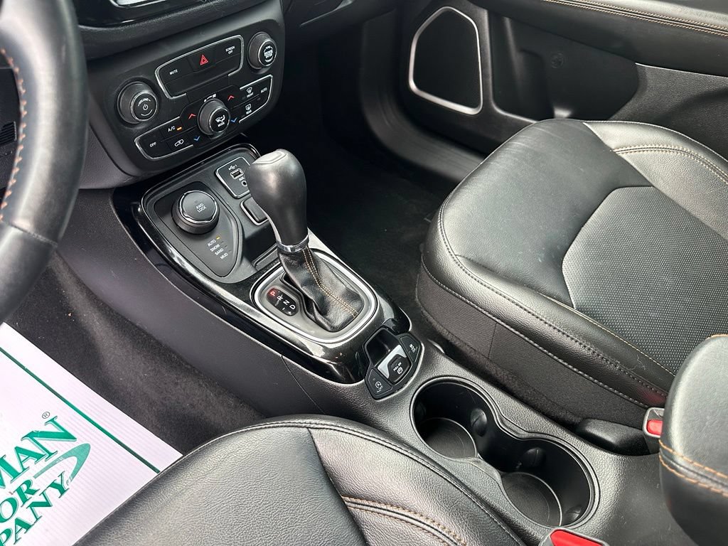 Used 2019 Jeep Compass Limited AWD/4WD image 18