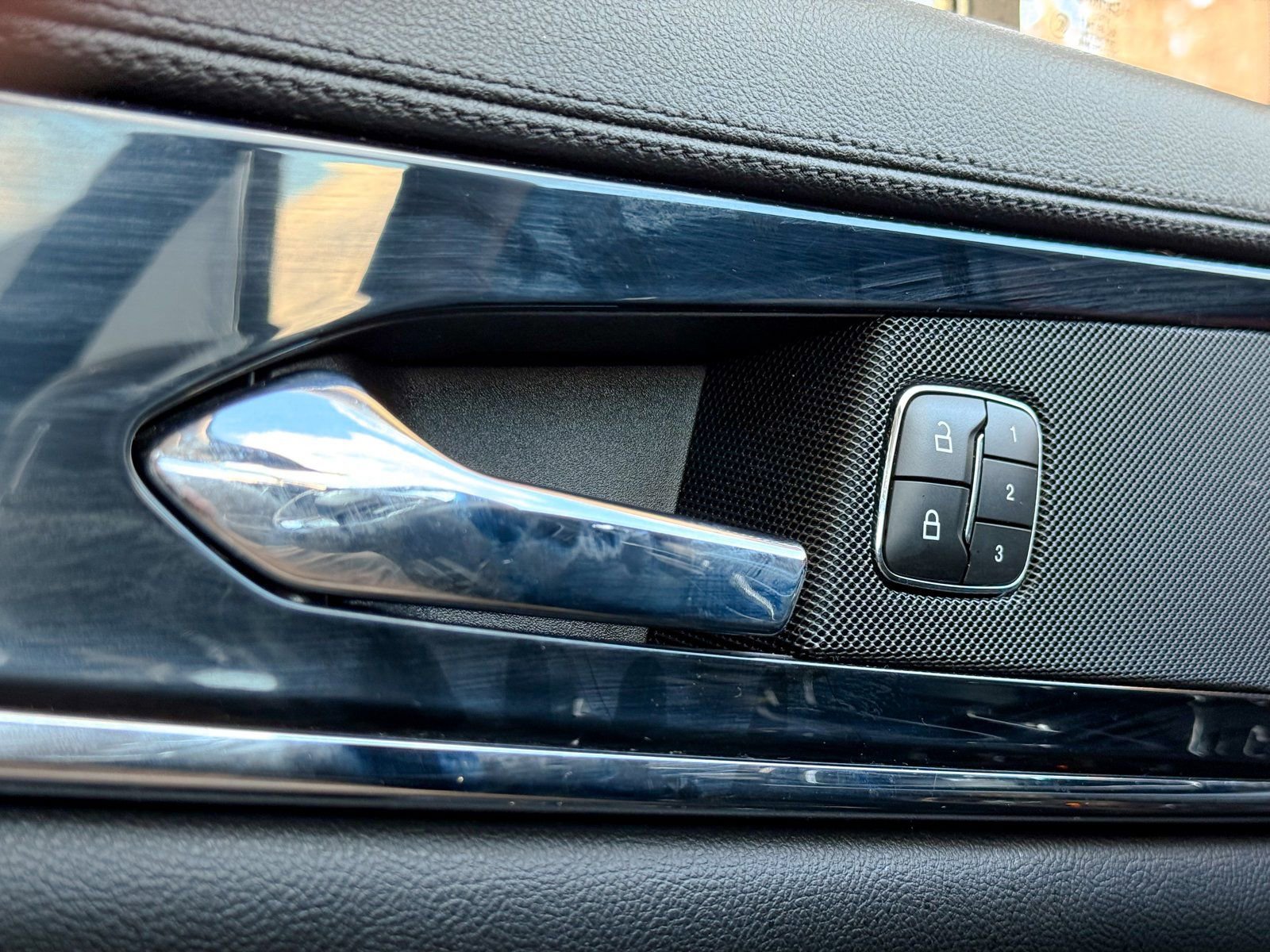 Used 2023 Lincoln Nautilus Reserve w/ Monochromatic Package image 30