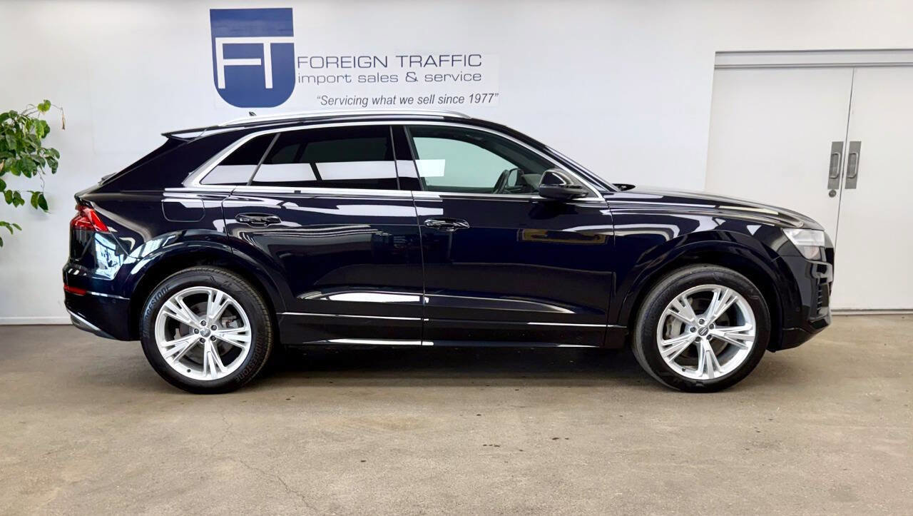 Used 2019 Audi Q8 Premium Plus w/ Premium Plus image 13